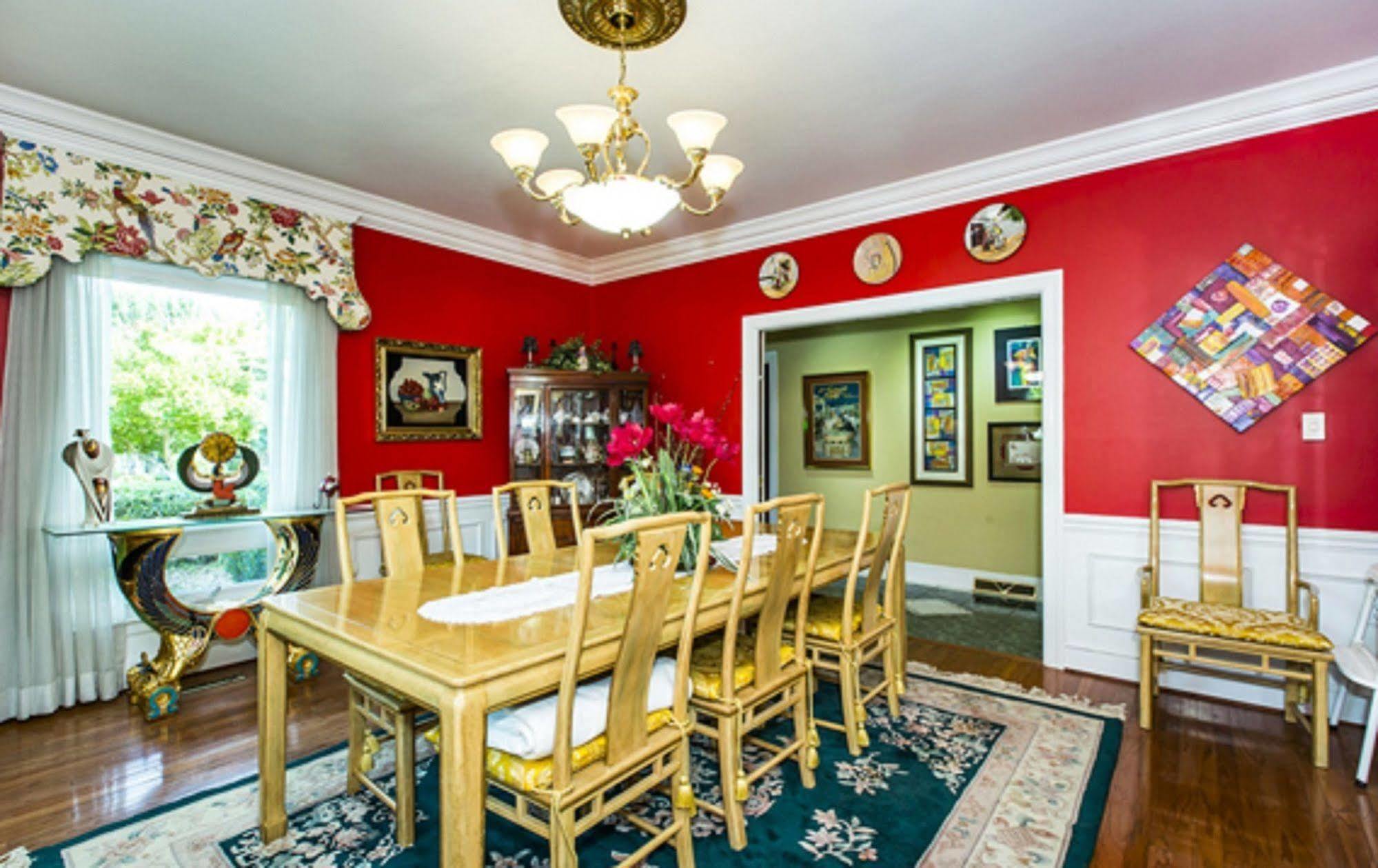 Matthews Manor Bed & Breakfast Exterior foto